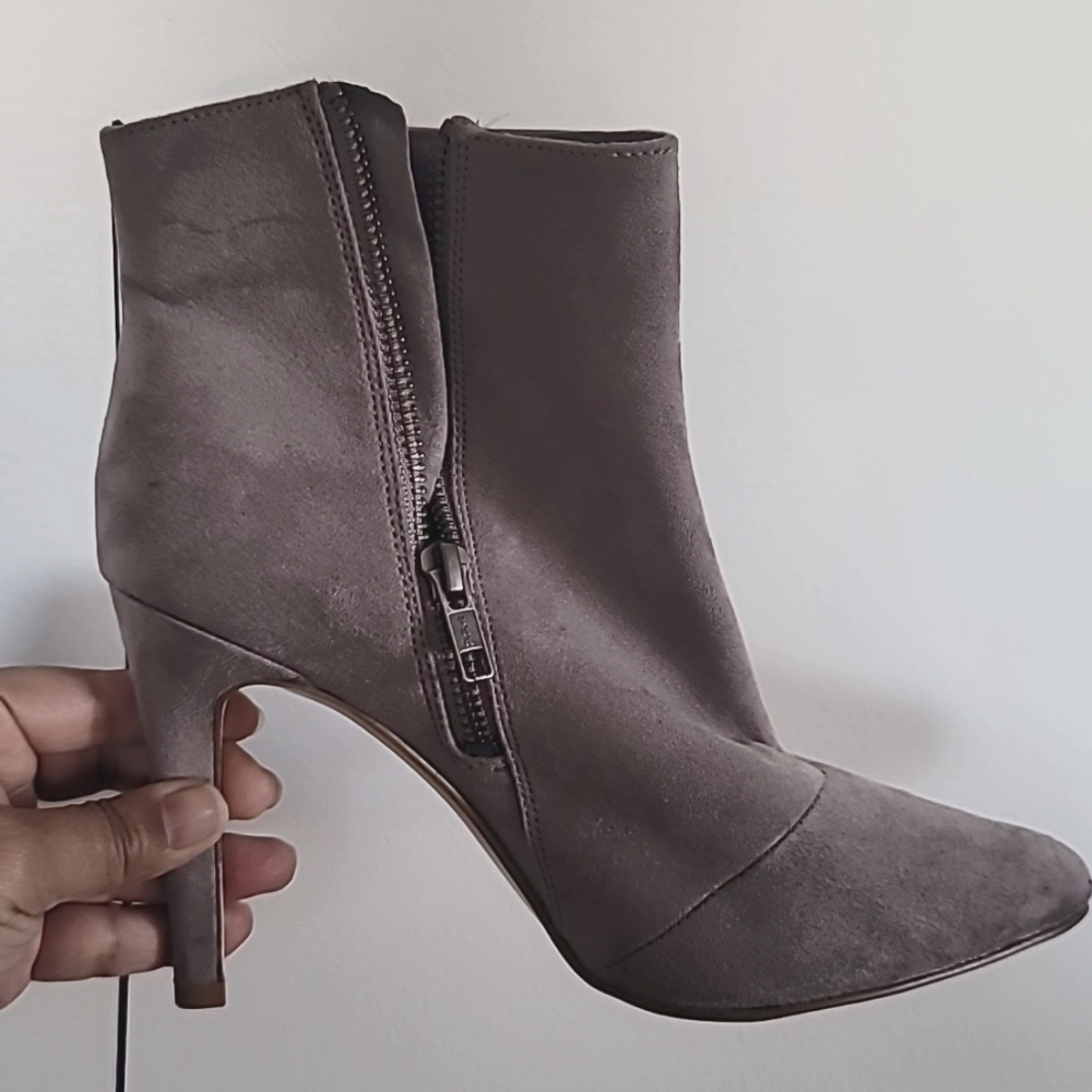 Light lavender color boots